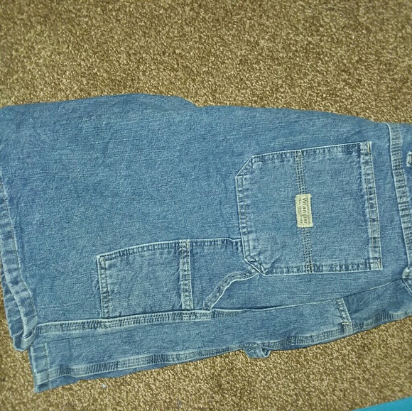 Shorts - Picture 2 of 2